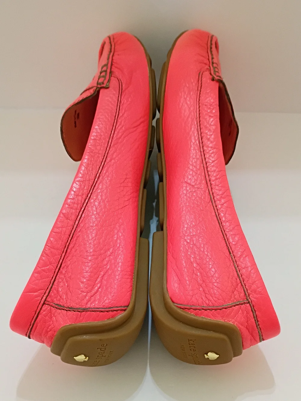 KATE SPADE Pebble Leather Pink Melon Colored Tumbled Loafers Size 10M